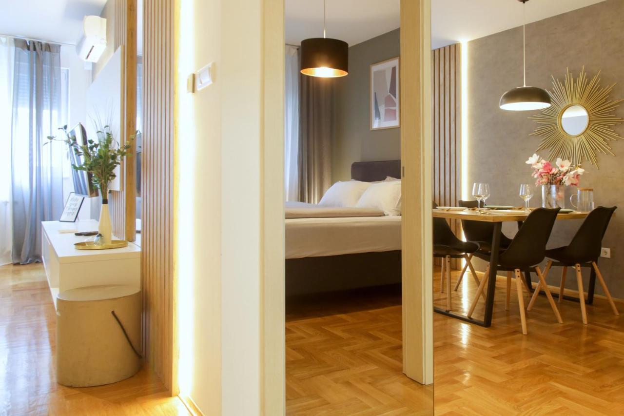 Supernova City Center - Free Private Parking Novi Sad Bagian luar foto