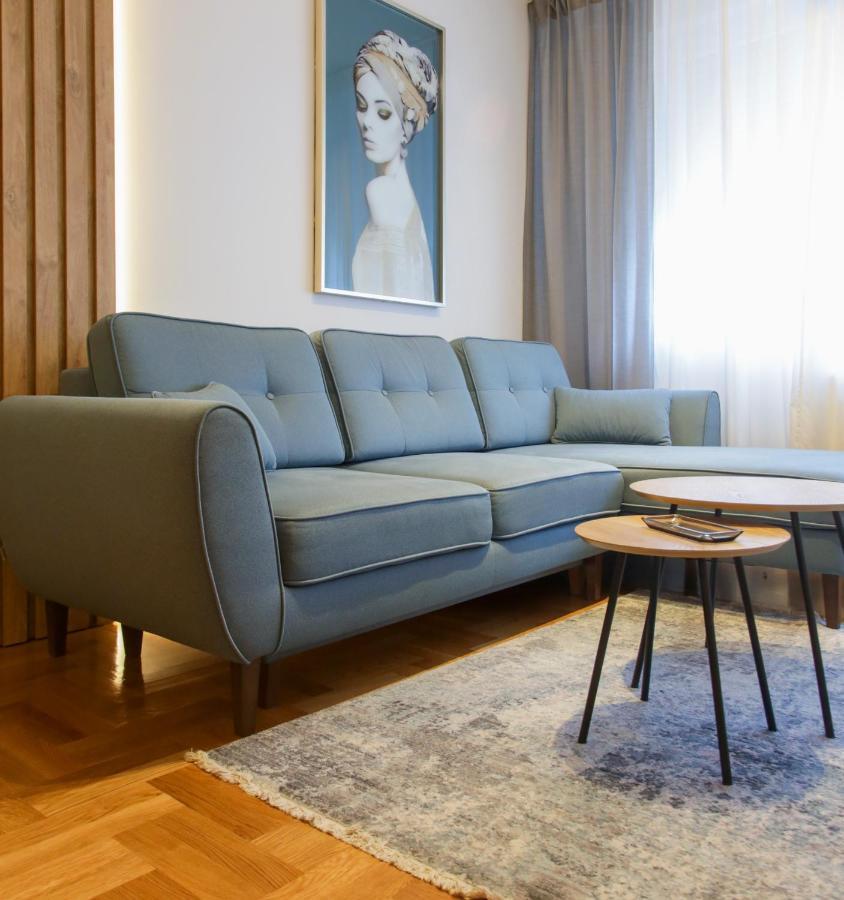 Supernova City Center - Free Private Parking Novi Sad Bagian luar foto