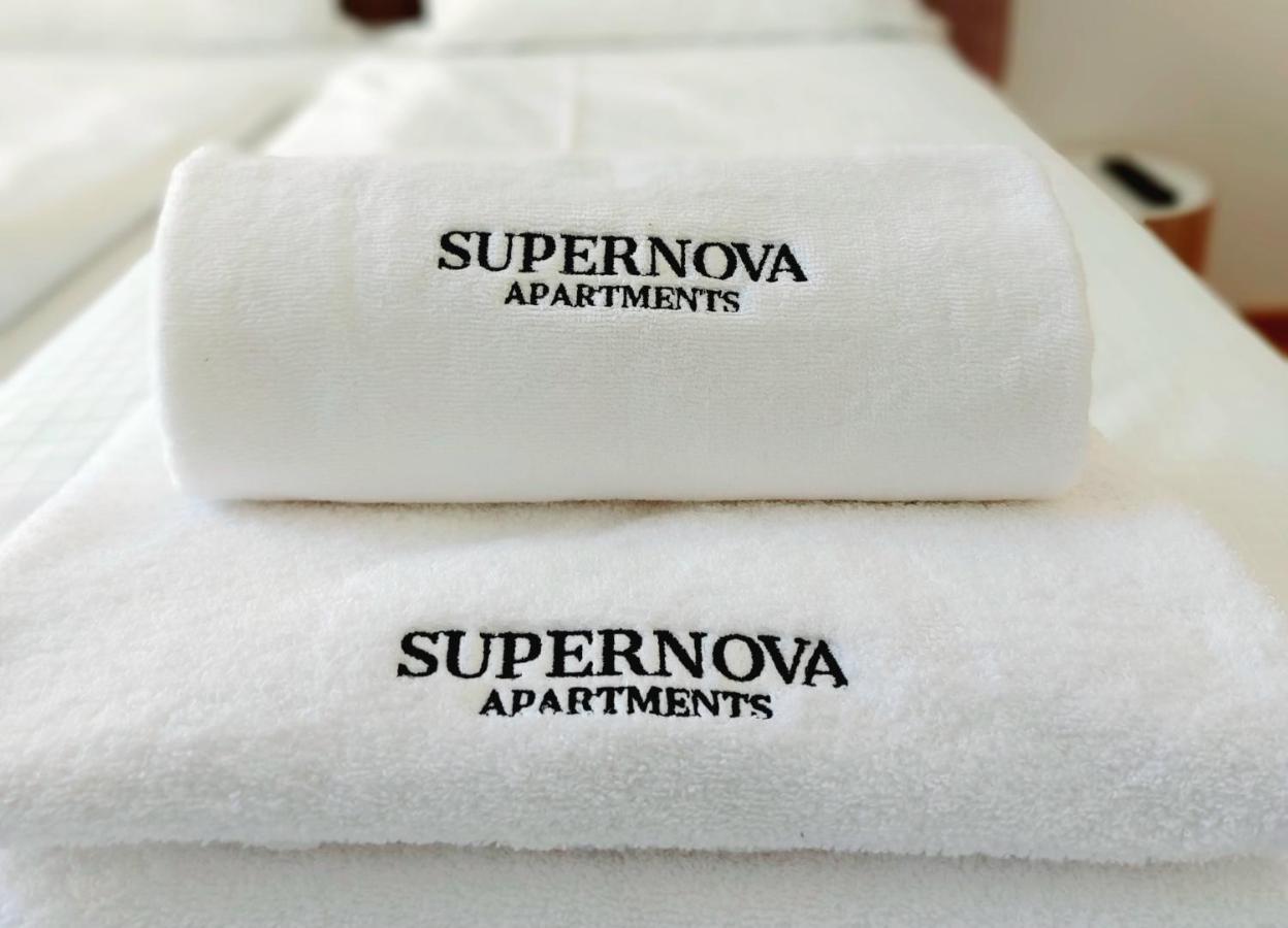 Supernova City Center - Free Private Parking Novi Sad Bagian luar foto